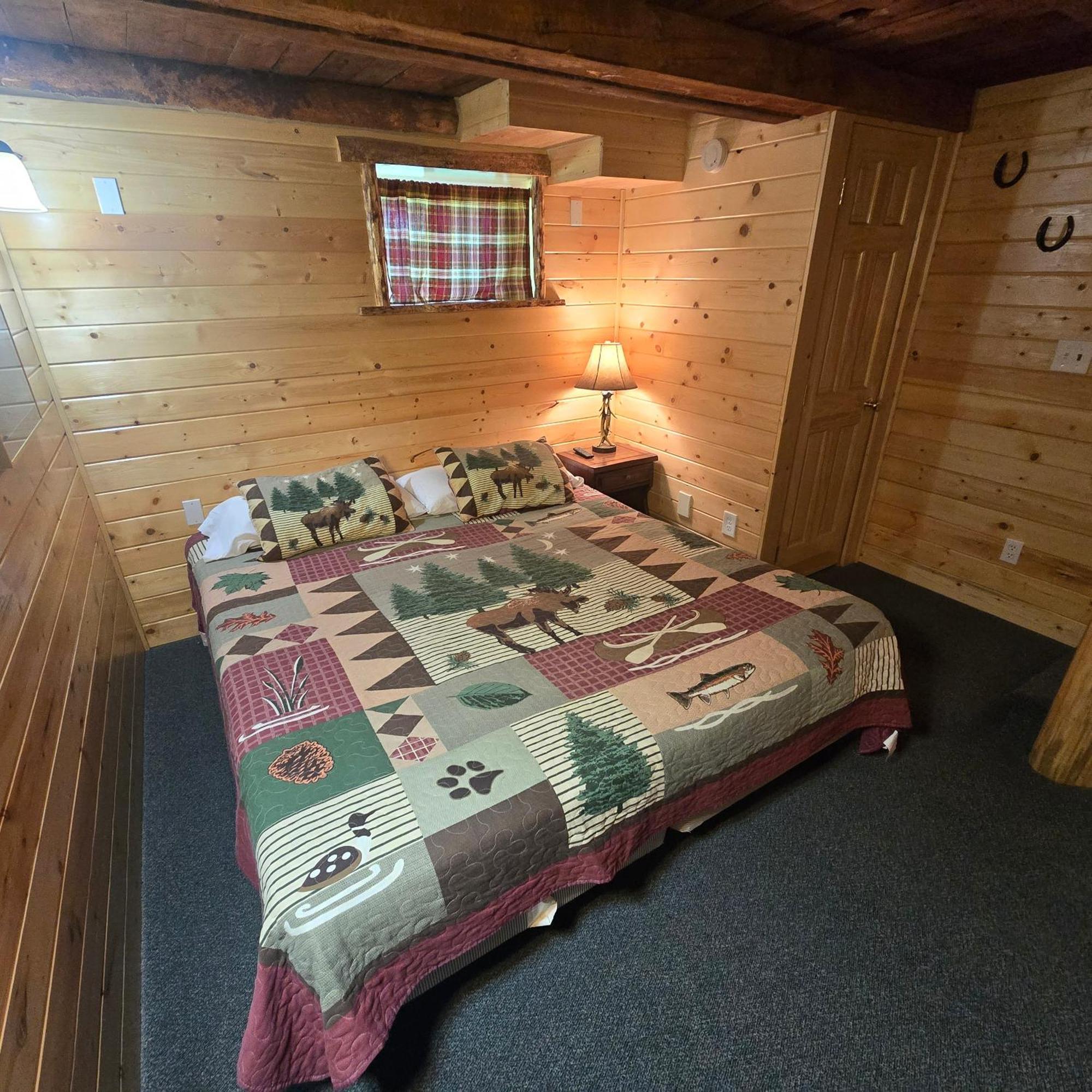 Jared'S Wild Rose Ranch Resort Айлънд Парк Стая снимка