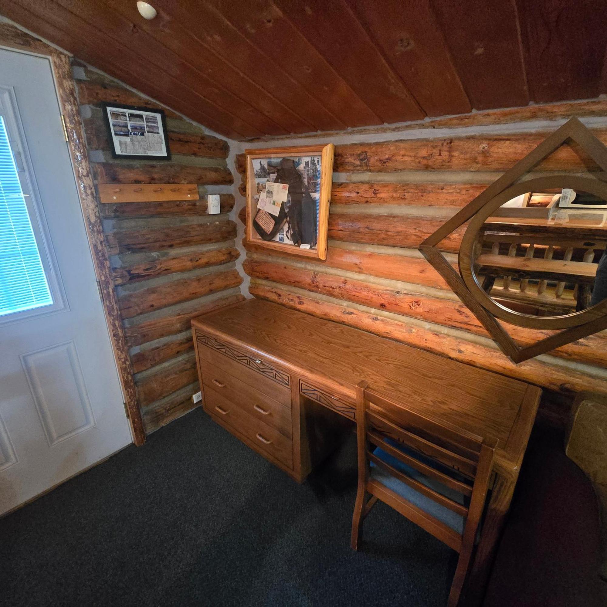 Jared'S Wild Rose Ranch Resort Айлънд Парк Стая снимка