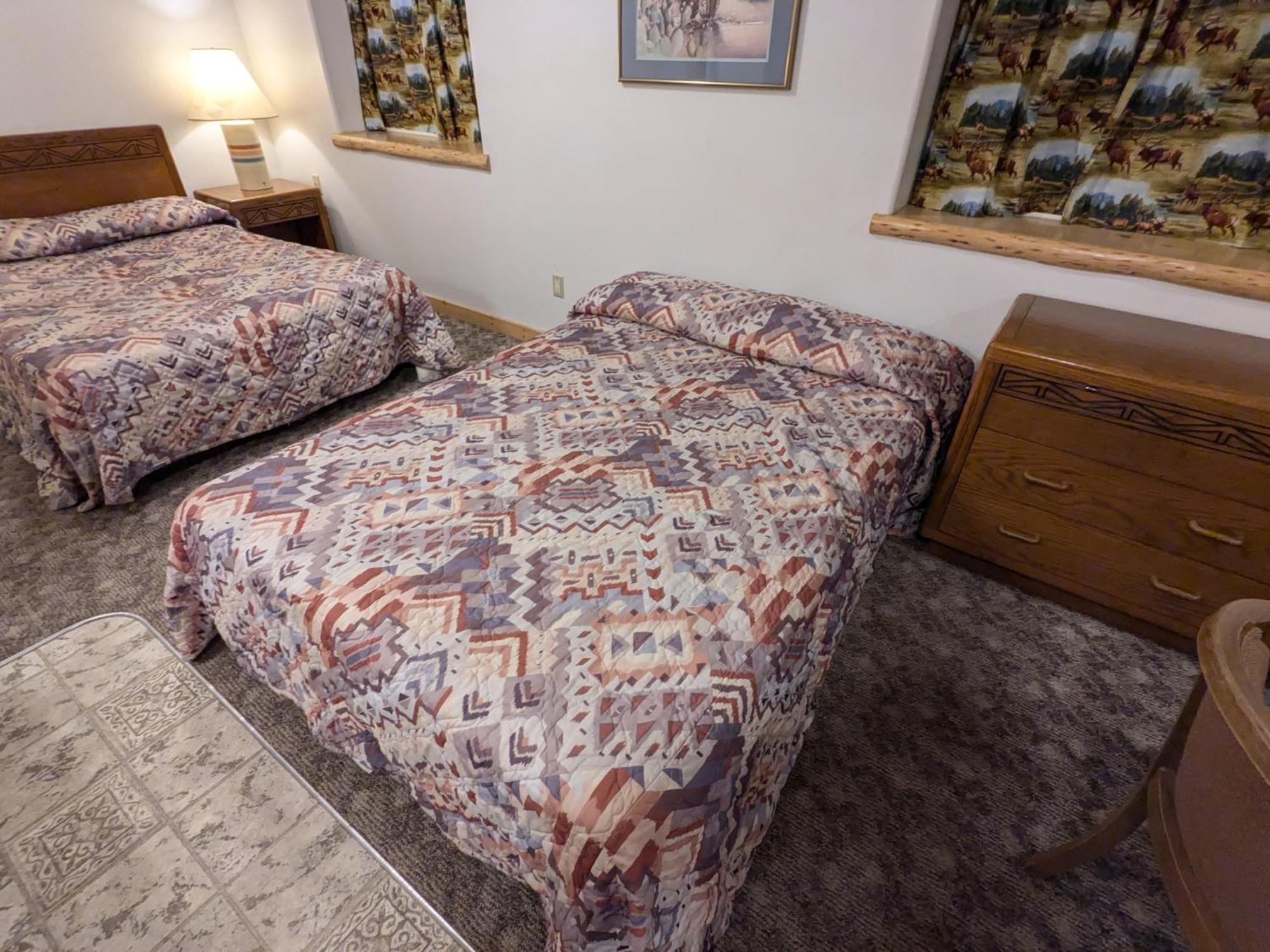 Jared'S Wild Rose Ranch Resort Айлънд Парк Стая снимка